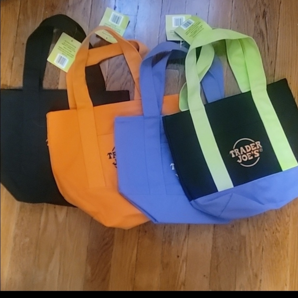 Trader Joe's Mini Tote Bags Set